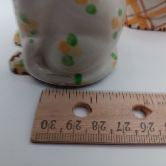 Vintage Brayton Laguna salt and pepper shakers - Picture 3 of 11